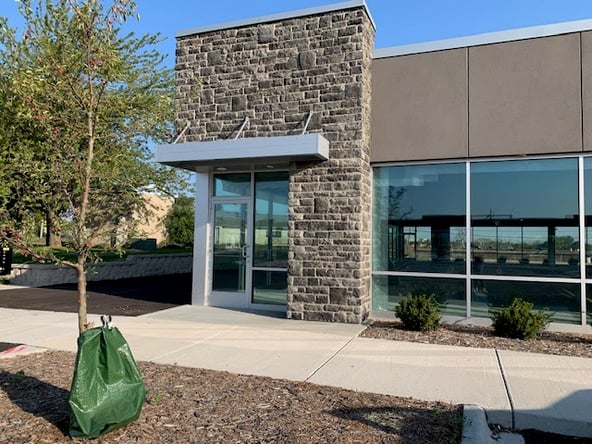 Sola Salon Studios in Mount Pleasant, WI – Salon Suite for Rent