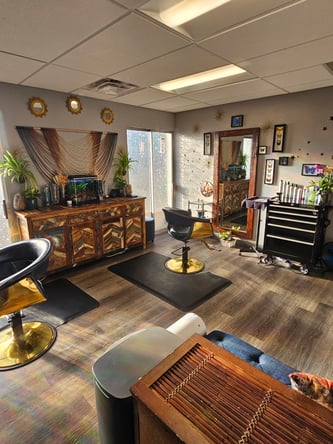 Boutique Salon Suite in Denver — Full-Time Booth Rent
