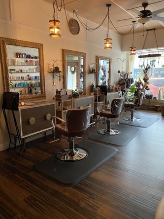 Stylist Chair and Eyelash Room available in Downton Fort Pierce!