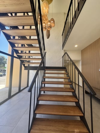 Suite Rental 95-225 sf
