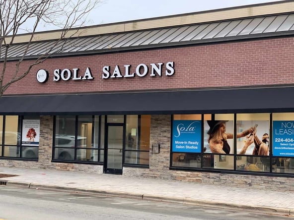 Sola Salon Studios in Elmhurst, IL – Salon Suite for Rent