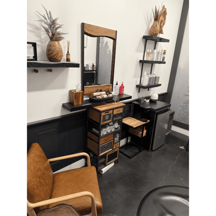 ✨ Salon Suite for Hairstylist – Available Now at The Gather Loft, Chandler ✨
