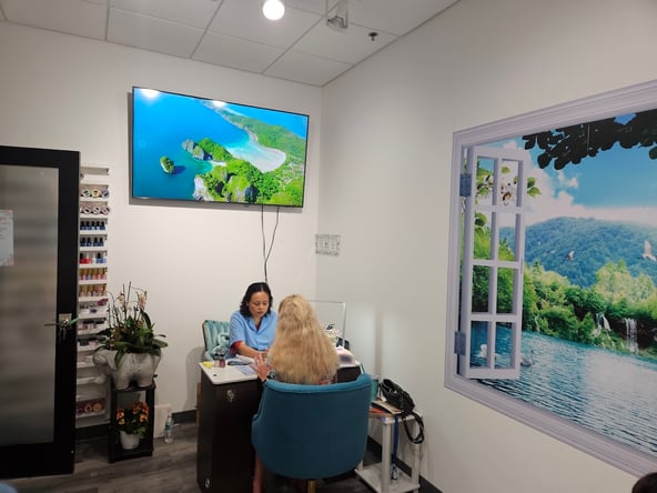 Salon Lofts in Palm Harbor, FL – Salon Suite for Rent