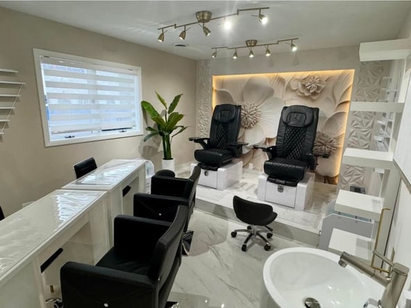 Nail technicians – Booth rental opportunity, Mayfield NY