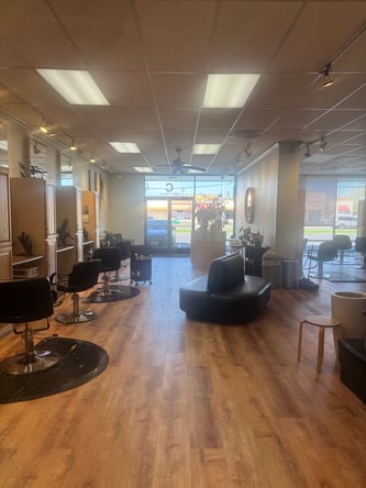 ✨ Now Leasing Salon Spaces in Sacramento to Nail Techs, Stylists, and Barbers✨