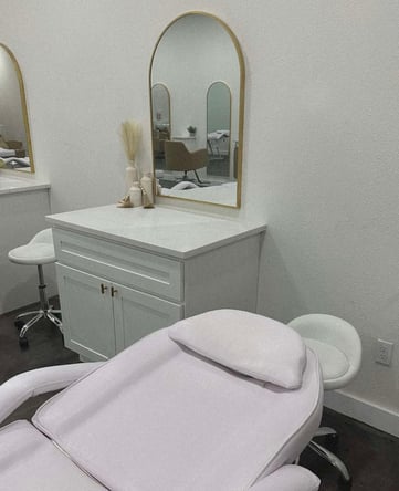 Full service salon rental available