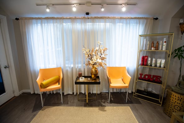 Fully Equipped Salon or Chair Space Available