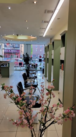Facial/Massage Room, Salon Chair, Russian Gel Station