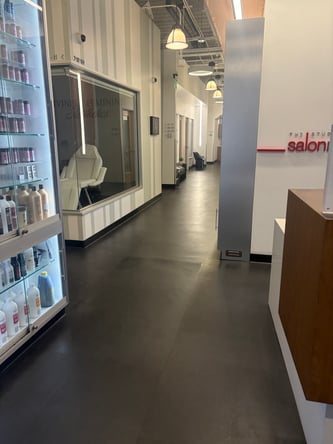 SUBLEASE DOWNTOWN SANTA MONICA SALON SUITE