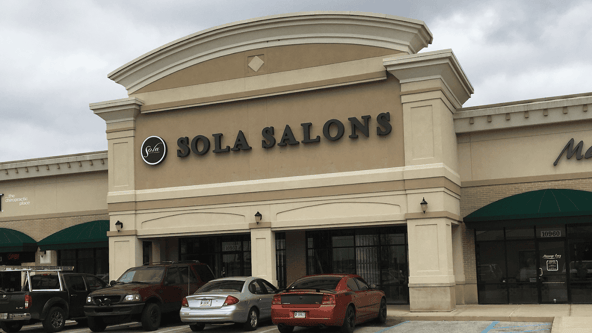 Sola Salon Studios in Avon, IN – Salon Suite for Rent