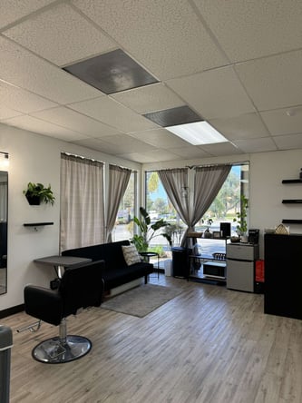 Looking to add booth renters to our team!