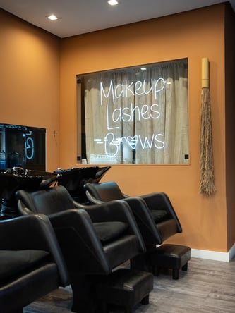 Salon Chair For Rent (Fort Lauderdale) — $125/week