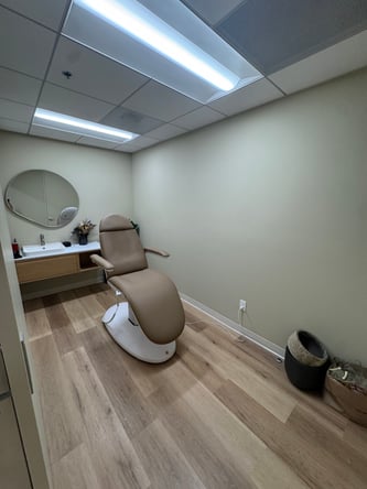 New Aesthetician Suite for Rent