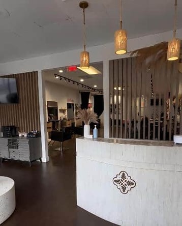 Styling Station / Booth Rental in Davie, FL — Grow Your Business!