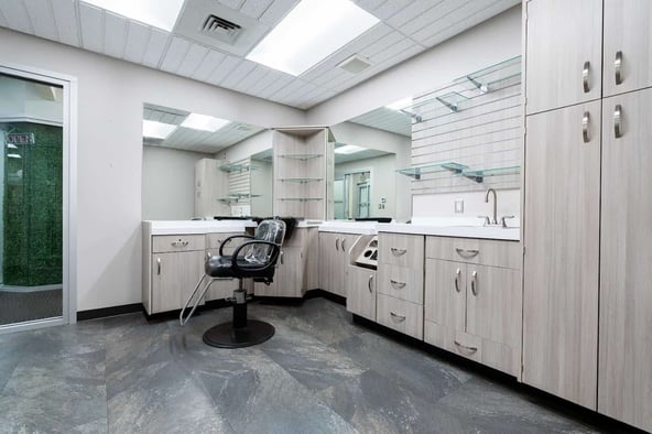 Sola Salon Studios in Salt Lake City, UT – Salon Suite for Rent
