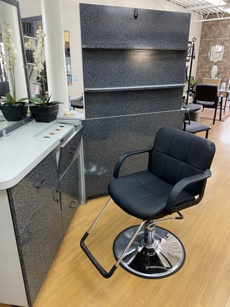 hairstylist booth rental