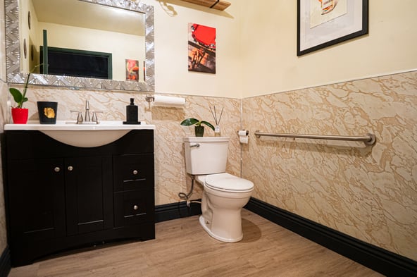 “Luxury Barber Chair in Bourbon Barbershop ”