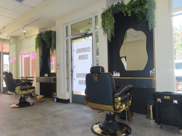 Beautiful Newly Remodeled Salon Space for Rent – Prime Hillcrest Location