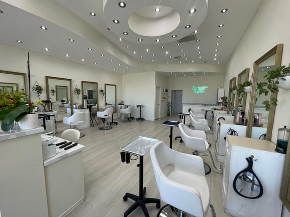 Salon Chair /Booth rental