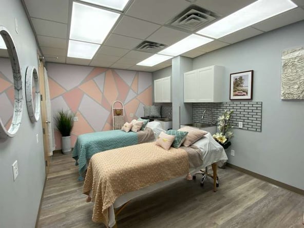 ELITE SALON SUITES – Brand new, freshly renovated suites!