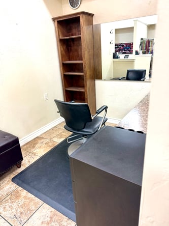 Booth Rent Available in Downtown Edmond