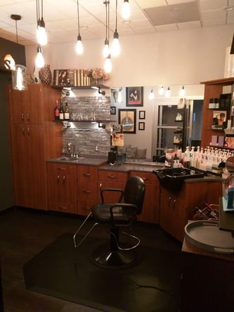 Sola Salon Studios in Louisville, KY – Salon Suite for Rent