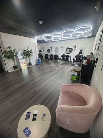 Booth Rental in Kissimmee | All Utilities & Amenities Included