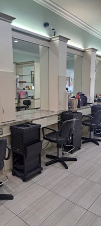 Chair Rental in Thriving Community