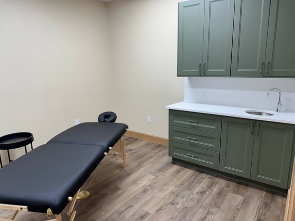 Beauty Spa Room for Rent in Cypress