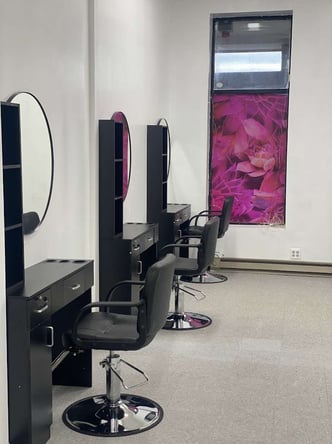Braid and Loc Space for Rent