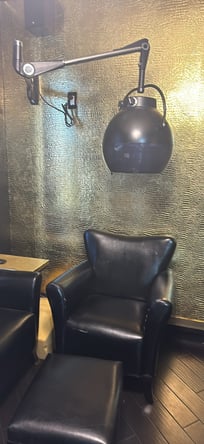 Professional Barber & Stylist Chairs for Rent in Upland – Flexible Daily, Weekly, Monthly Options