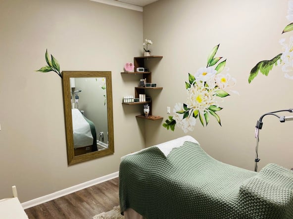 Premier Hair & Lashes Suite and Chair Rentals available