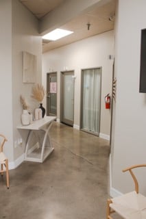 Private Fully Equipped Salon Suites in Glendale, AZ