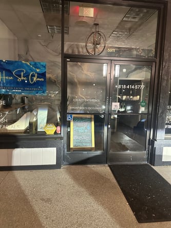 Looking for a renter to sublet/share our space in a storefront salon. Single Unit.