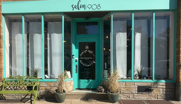 Modern meets down to earth organic themed hair salon :booth rental