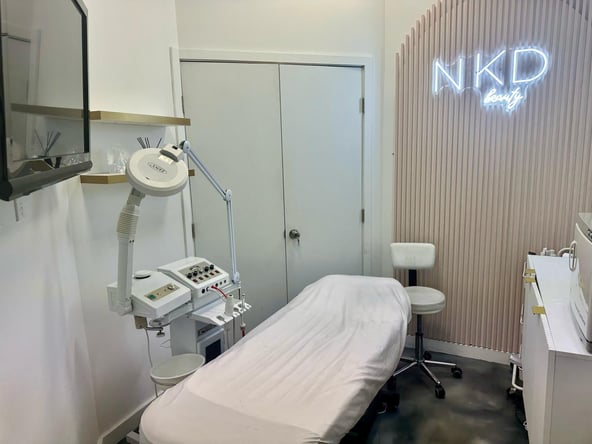 Private Room or Chair for Rent | Boutique Salon & Spa | Edgewater, Miami | Free Parking