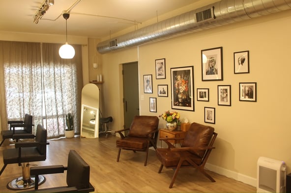 PRIME LOCATION Old Town Scottsdale Chairs Available