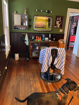 Private Salon Room in St. Petersburg Bungalow Salon