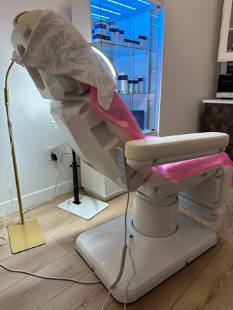 Salon Chair for Rent at Golden Cuts Color – San Rafael, CA