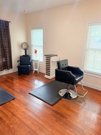 Shared Salon Suite- Booth Rental
