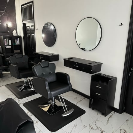 Salon Space for rent