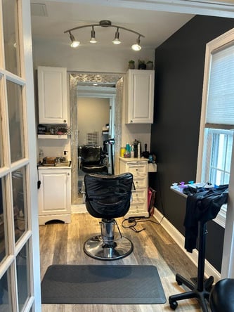 Hair Salon Chair Rental (2 weeks free) (West Hartford, CT)