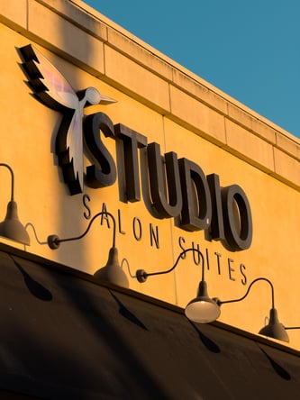 Luxury Salon Suite for Rent