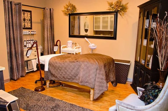 Salon Lofts in Burnsville, MN – Salon Suite for Rent