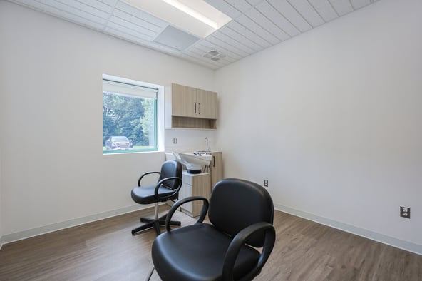 Private Studio Salons For Rent In Providence! 1 Month Free!