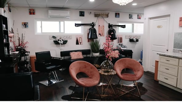Luxurious Salon Suites