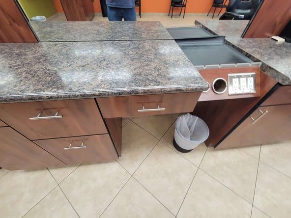 Salon booth rental
