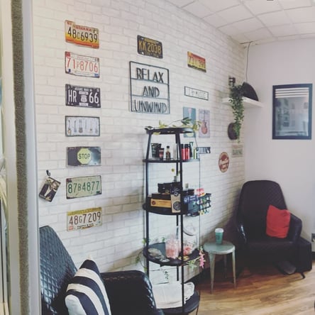 Sola Salon Studios in Carmel, IN – Salon Suite for Rent