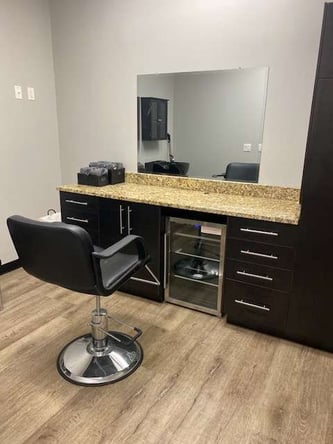 Modern Salon in the Heart of Coppell
