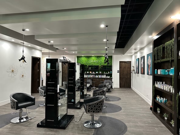 Shadowz Salon – Independent Nail Station Rental in Gilbert